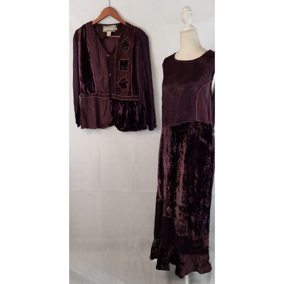 vintage boutique Dresses & Skirts - 2pc Lush Beaded Velvet Patchwork Dress Jacket M